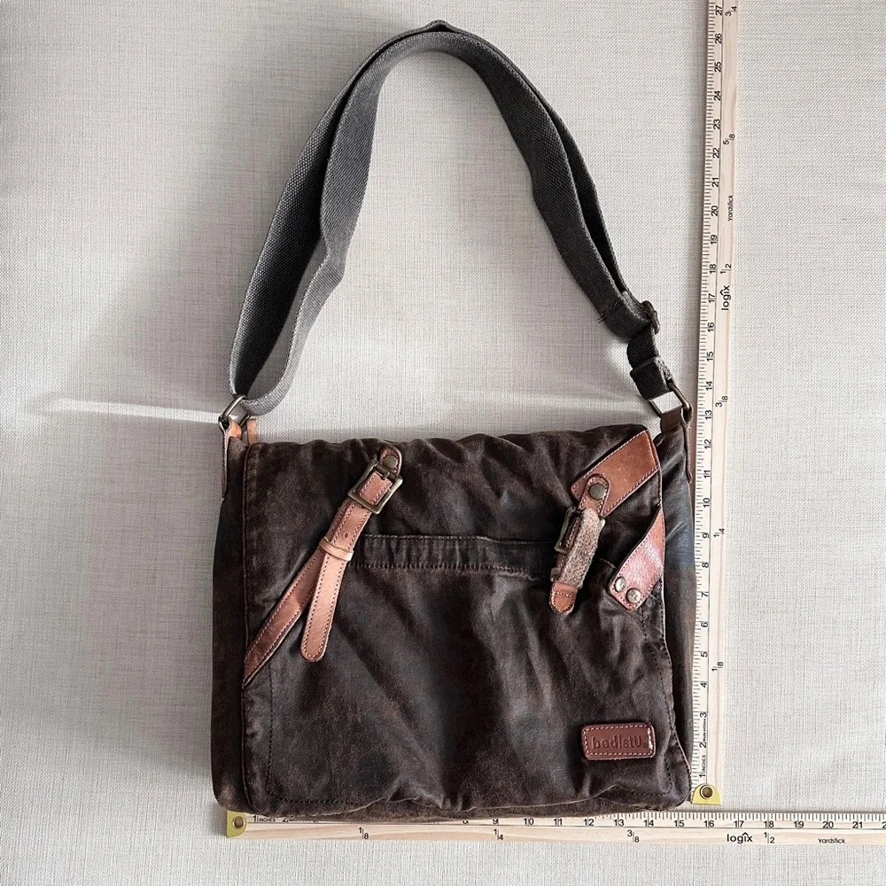 Bed Stu Declan Waxed Canvas Messenger Bag - Picture 13 of 13